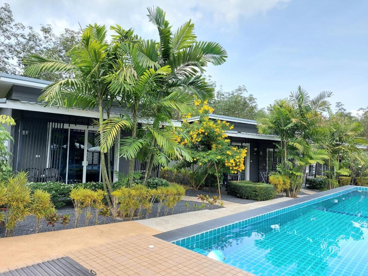 The Herbal Khao Lak Exterior photo